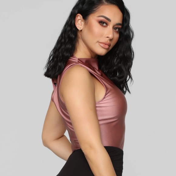 Fashion Nova High Neck Bodysuit - Picture 4 of 4